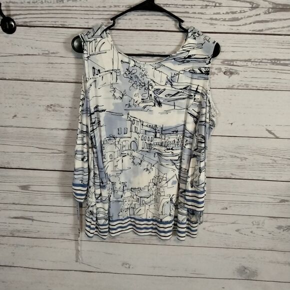 "Chico's" woman's shirt  - Picture 4 of 10